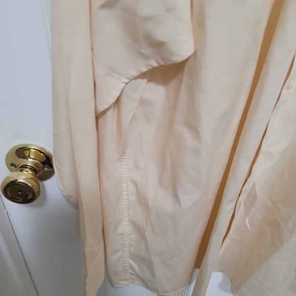 Brooks Brothers - Picture 6 of 7